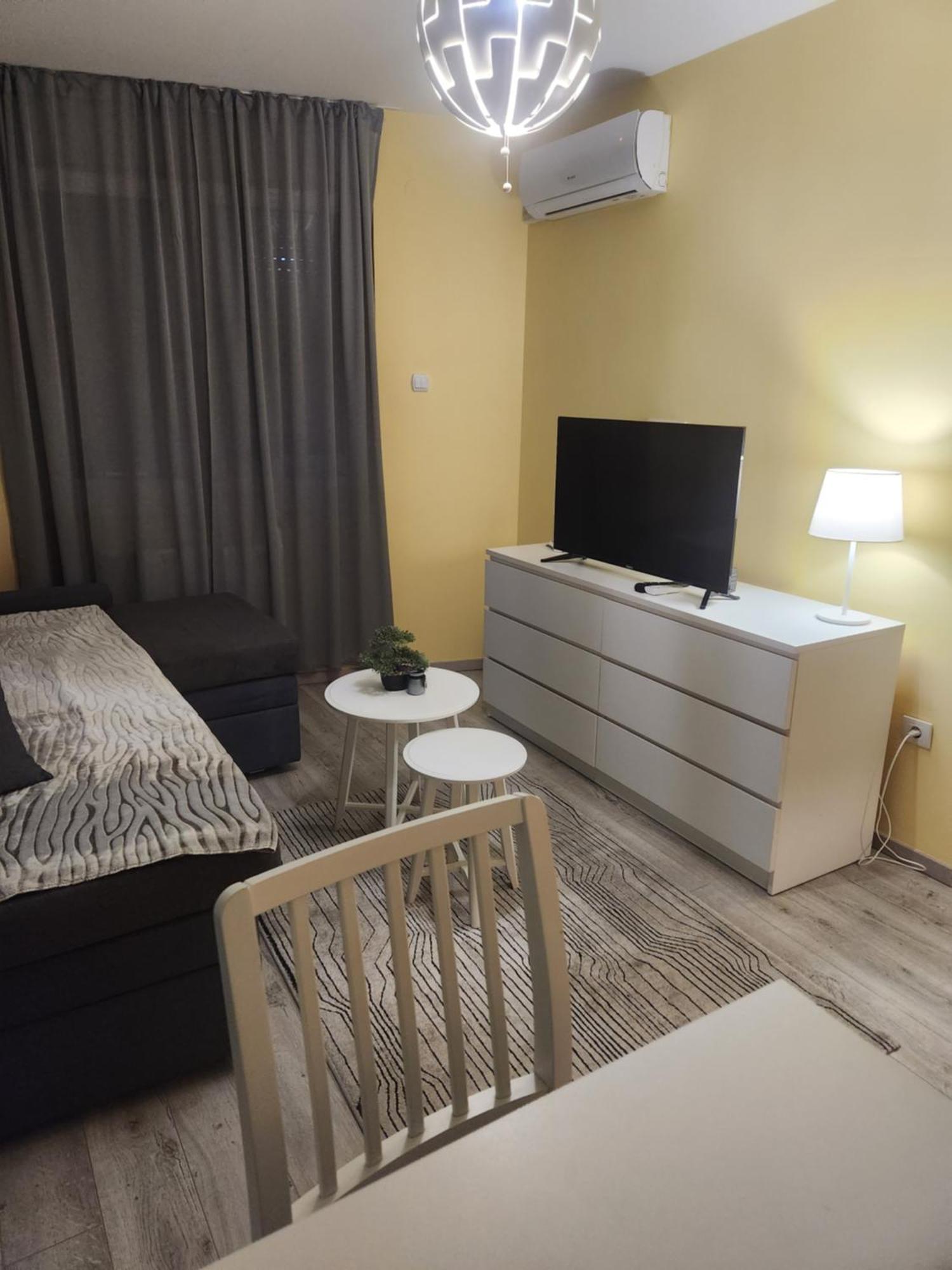 Live & Sleep Apartamento Novi Sad Exterior foto