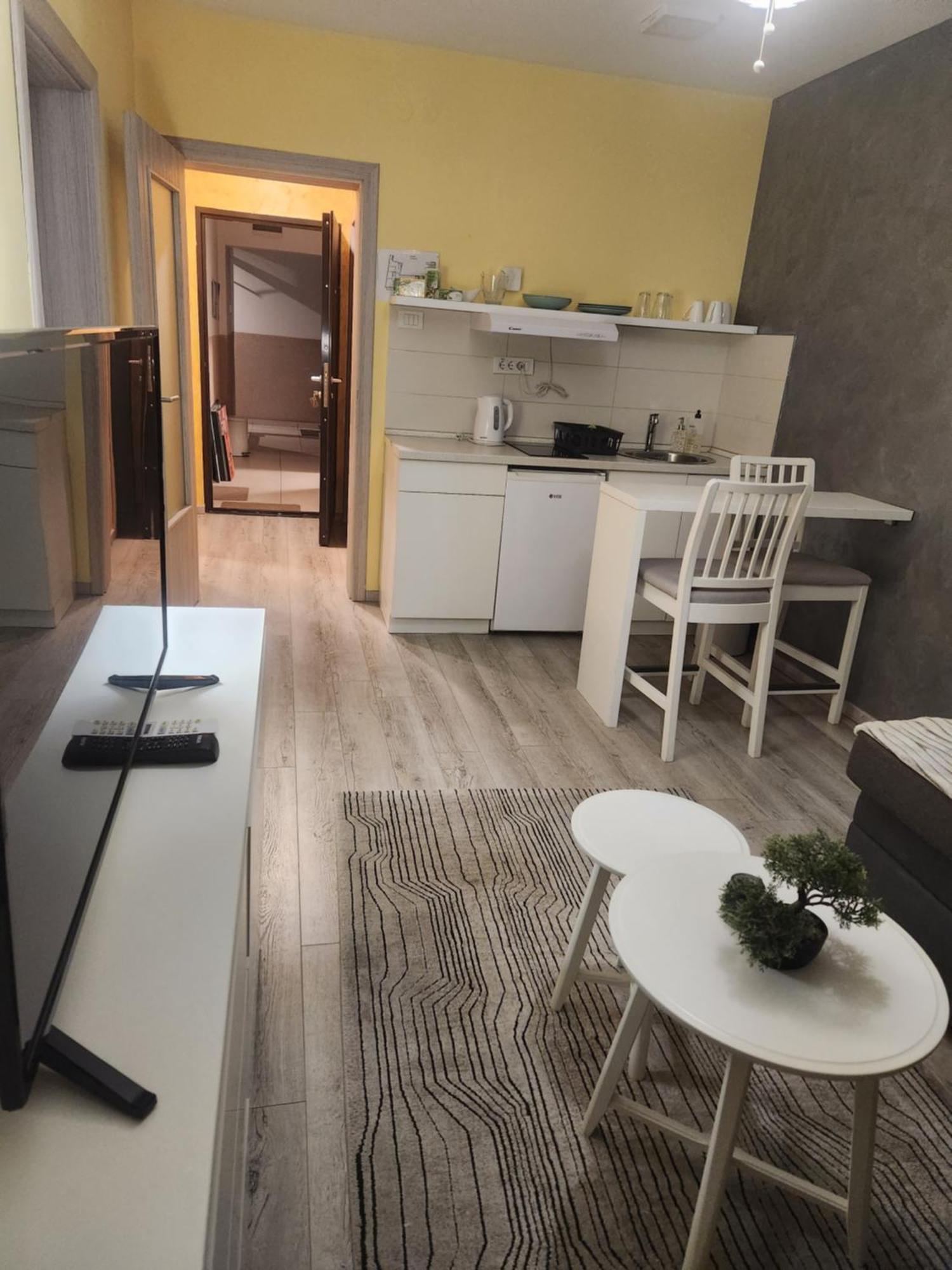 Live & Sleep Apartamento Novi Sad Exterior foto