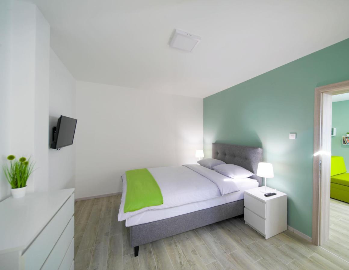 Live & Sleep Apartamento Novi Sad Exterior foto